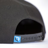 CASQUETTE À VISIÈRE PLATE QUANTIC DREAM